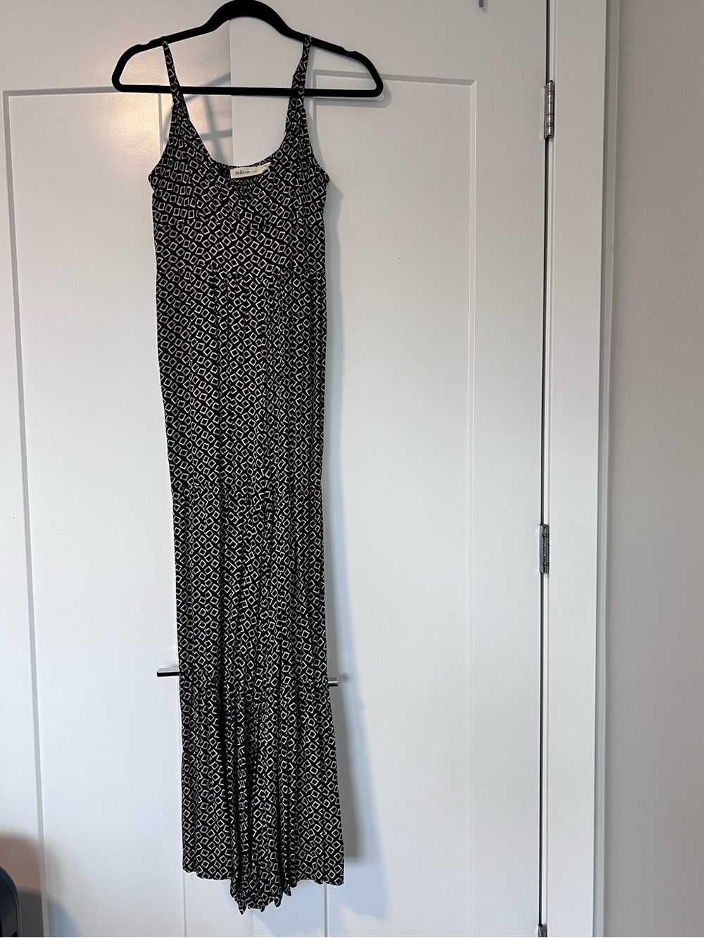 Millibon Black and White Geometric Maxi Dress